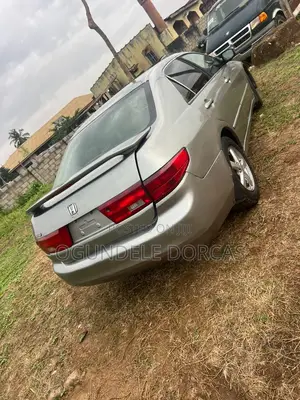Honda Accord 2.0 Comfort 2006 Gray
