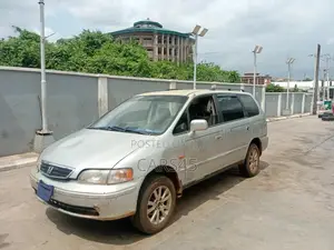 Honda Shuttle 1999 Silver