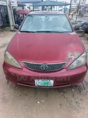 Toyota Camry LE 4dr Sedan (2.4L 4cyl 4A) 2004 Red