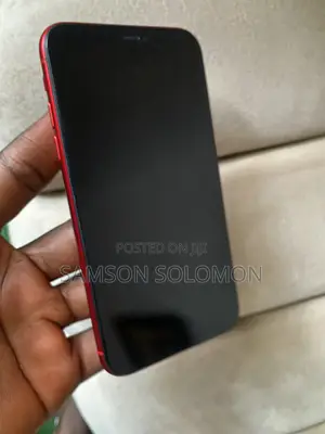 Apple iPhone 11 64 GB Red