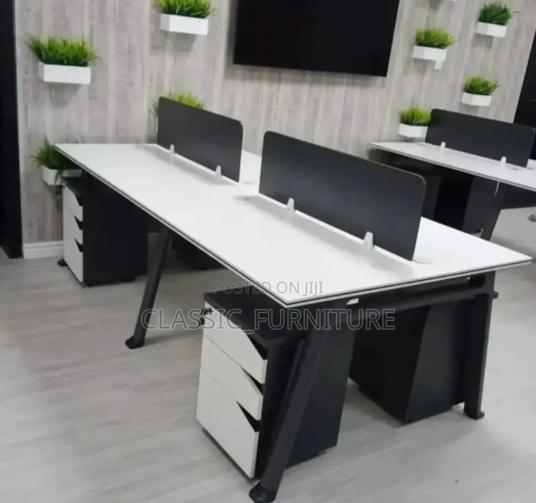 Workstation Table