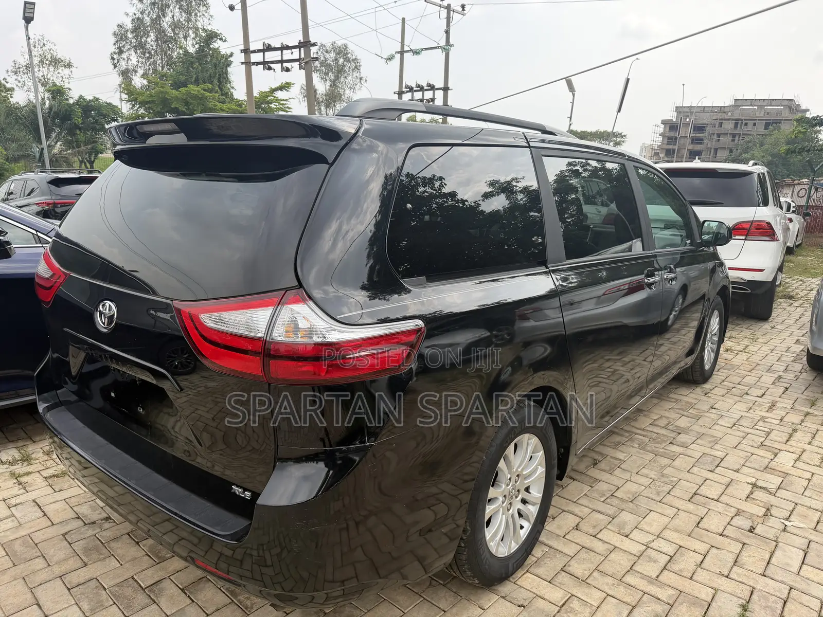 Toyota Sienna 2017 Black