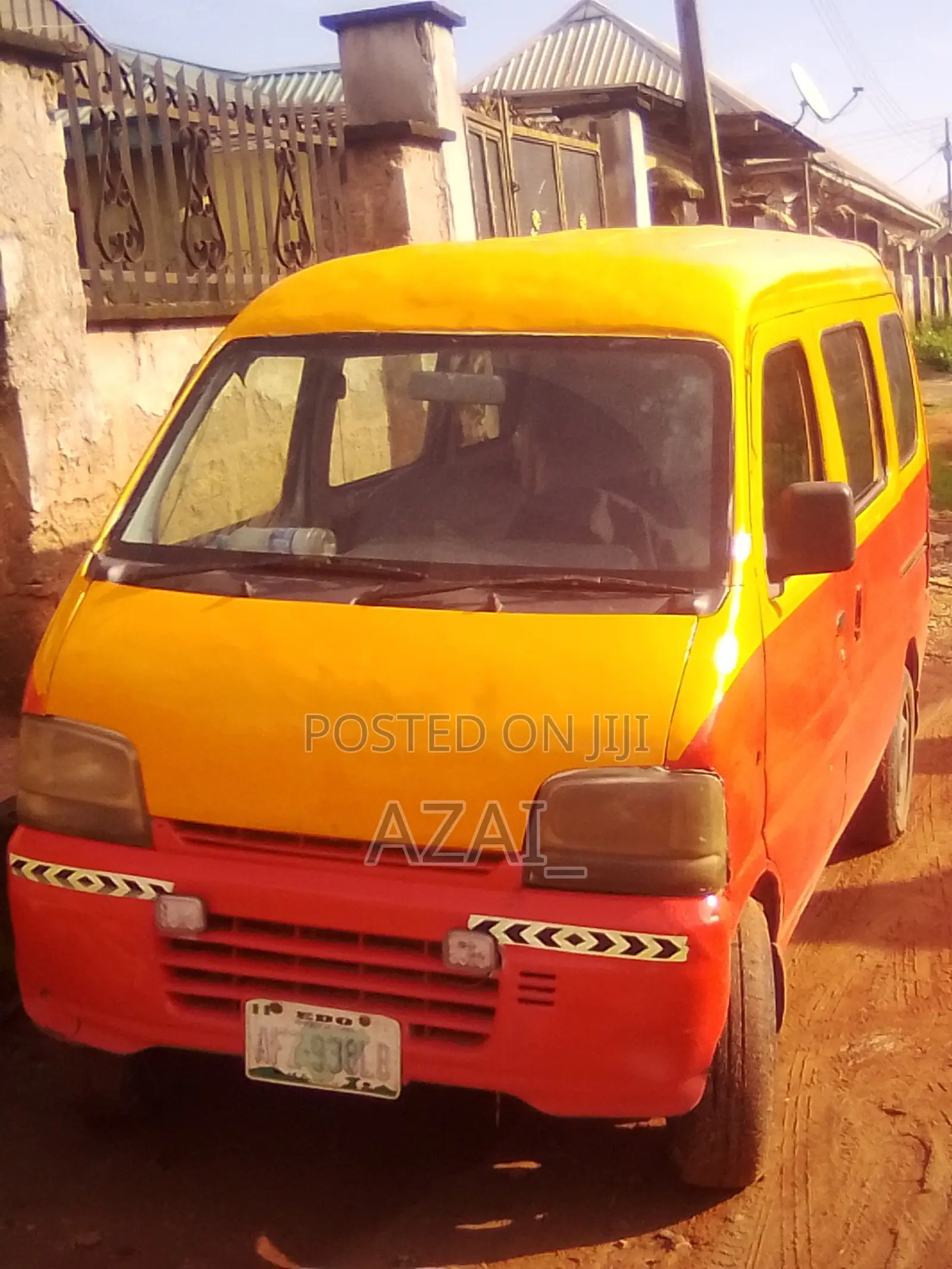 Suzuki Every 2005 Red