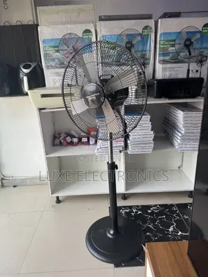 18 Inches Rechargeable Solar Fan With Lithium Battery Usb