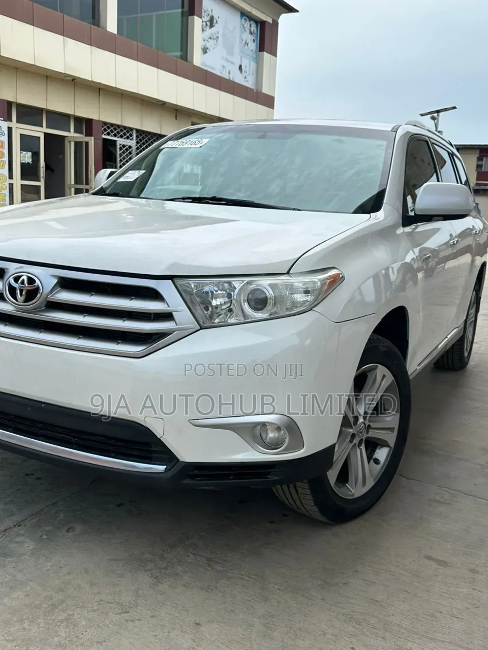 Toyota Highlander Limited 2012 White
