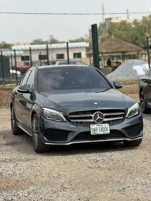 Mercedes-Benz C300 2015 Gray