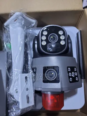 Two Screens CCTV Solar Camera