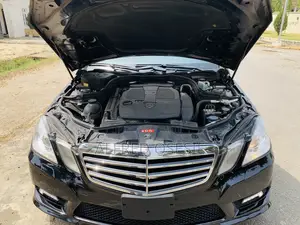 Mercedes-Benz E350 2013 Black