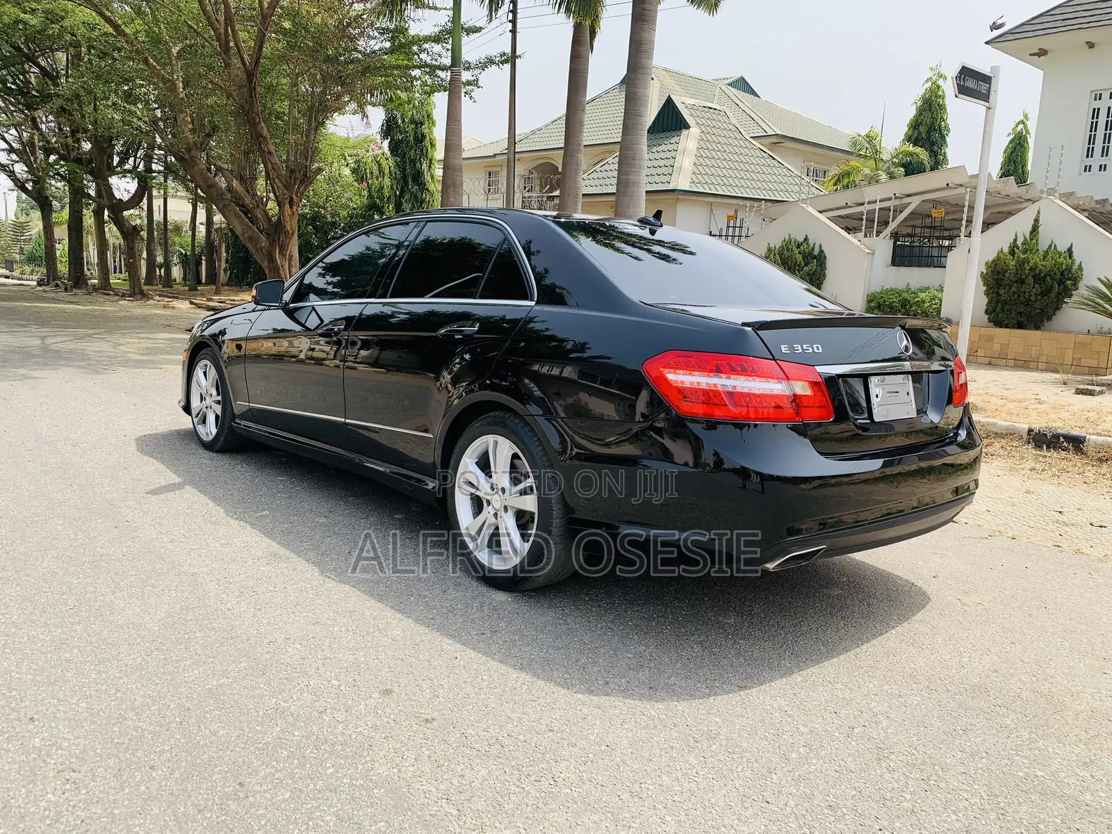 Mercedes-Benz E350 2013 Black