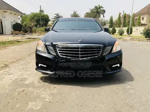 Mercedes-Benz E350 Base 4Matic Sedan AWD (3.5L 6cyl 7A) 2013 Black