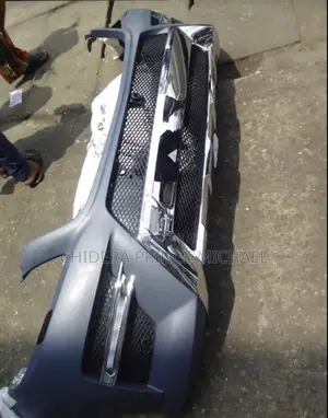 Bumper for Ml350 W166 2014/15 Amg Camera