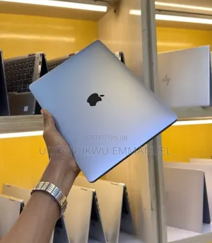 Laptop Apple MacBook Pro 2019 16GB Intel Core i7 SSD 512GB