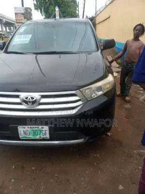 Toyota Highlander 2012 Black