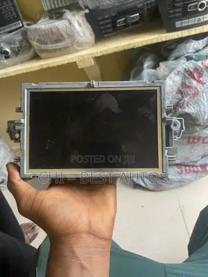 Mercedes Benz Radio Screen