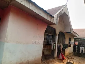7bdrm Bungalow in Ogba/Egbema/Ndoni for sale