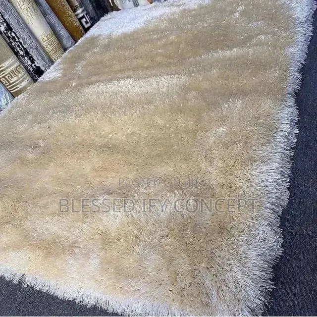 High Quality 4 by 6 Center Rug, Also Available in Different Sizes