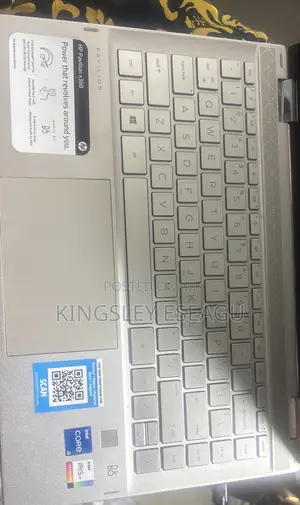 Laptop HP Pavilion x360 8GB Intel Core i5 SSD 16 GB