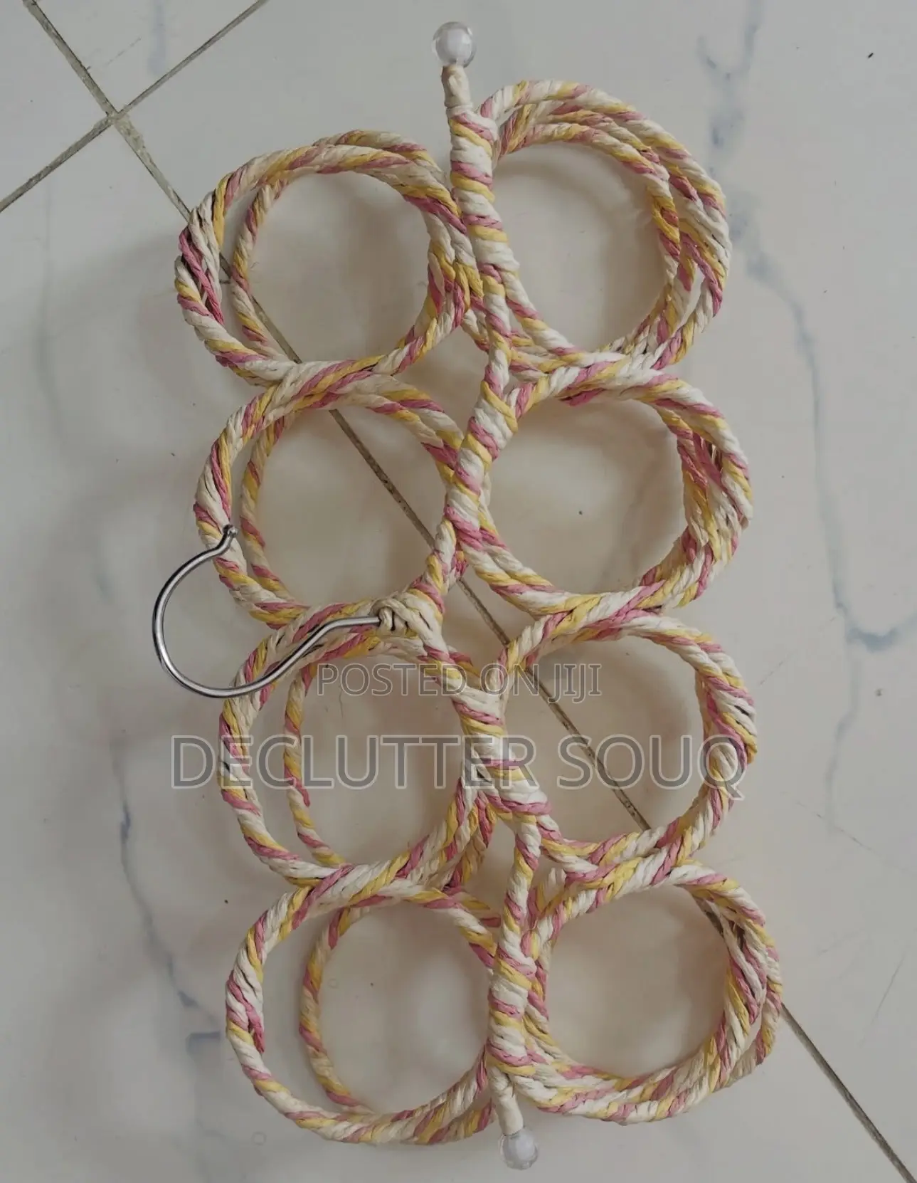 28-Hole Multipurpose Hanger for Veils, Belts, Ties Etc