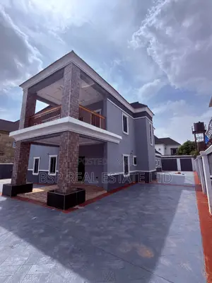 4bdrm Duplex in Apo District for sale