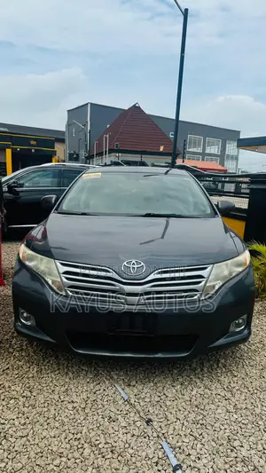 Toyota Venza V6 2009 Gray