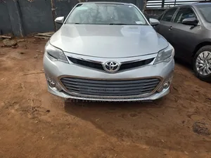 Toyota Avalon 2013 Silver