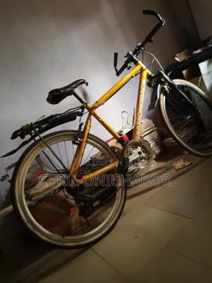 American Ironhorse Chopper 2022 Yellow