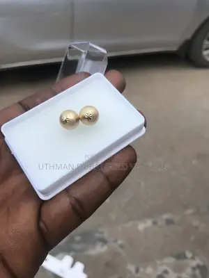 Brand New Karat Dubai Tondo Earrings