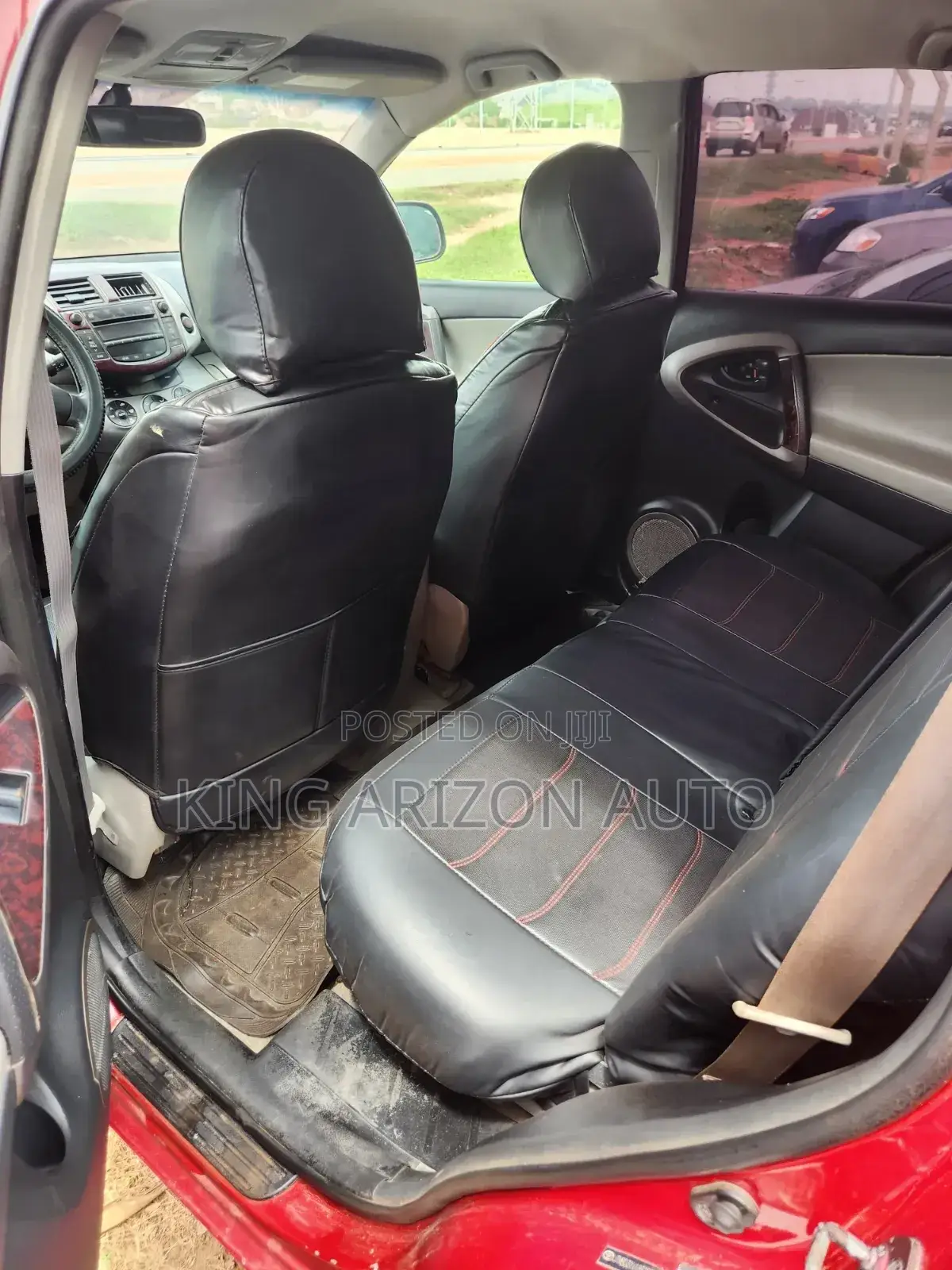 Toyota RAV4 2010 Red