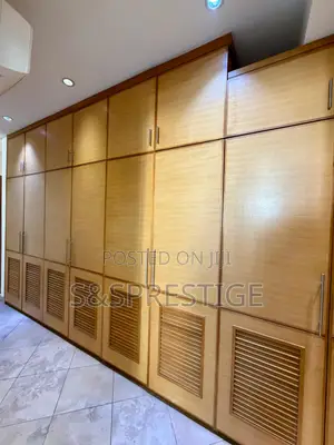 4bdrm Townhouse / Terrace in Banana Island for rent