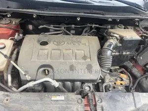 Toyota RAV4 XLE 4dr SUV (2.5L 4cyl 6A) 2015 Burgundy