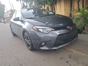 Toyota Corolla 2015 Gray