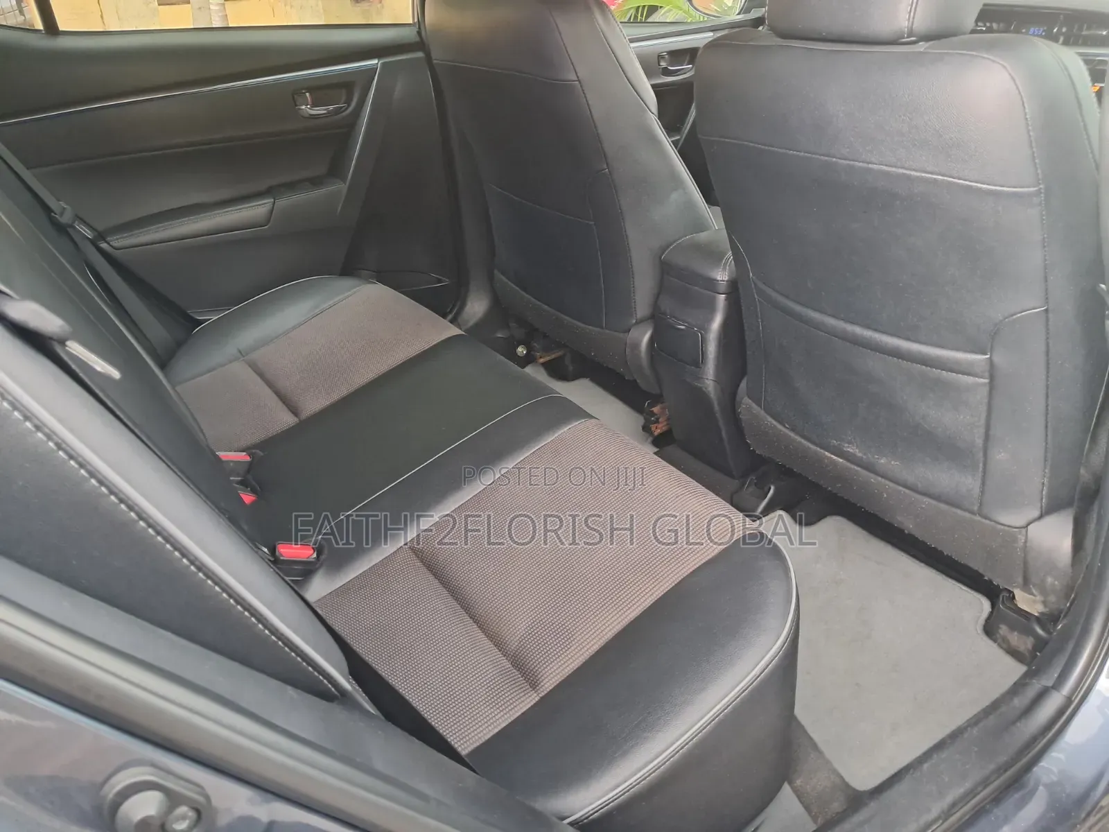 Toyota Corolla 2015 Gray