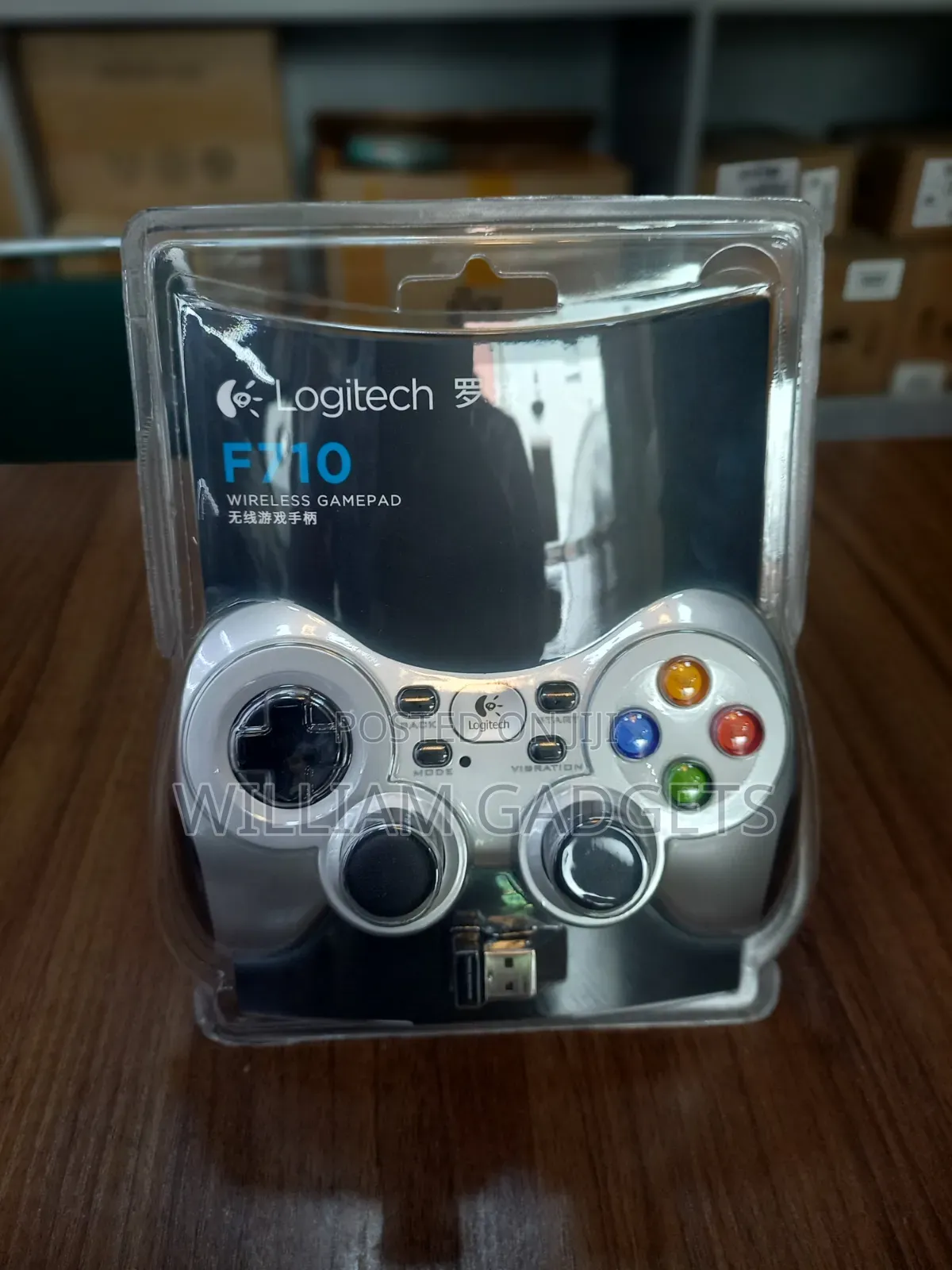 Logitech F710 Wireless Game Pad