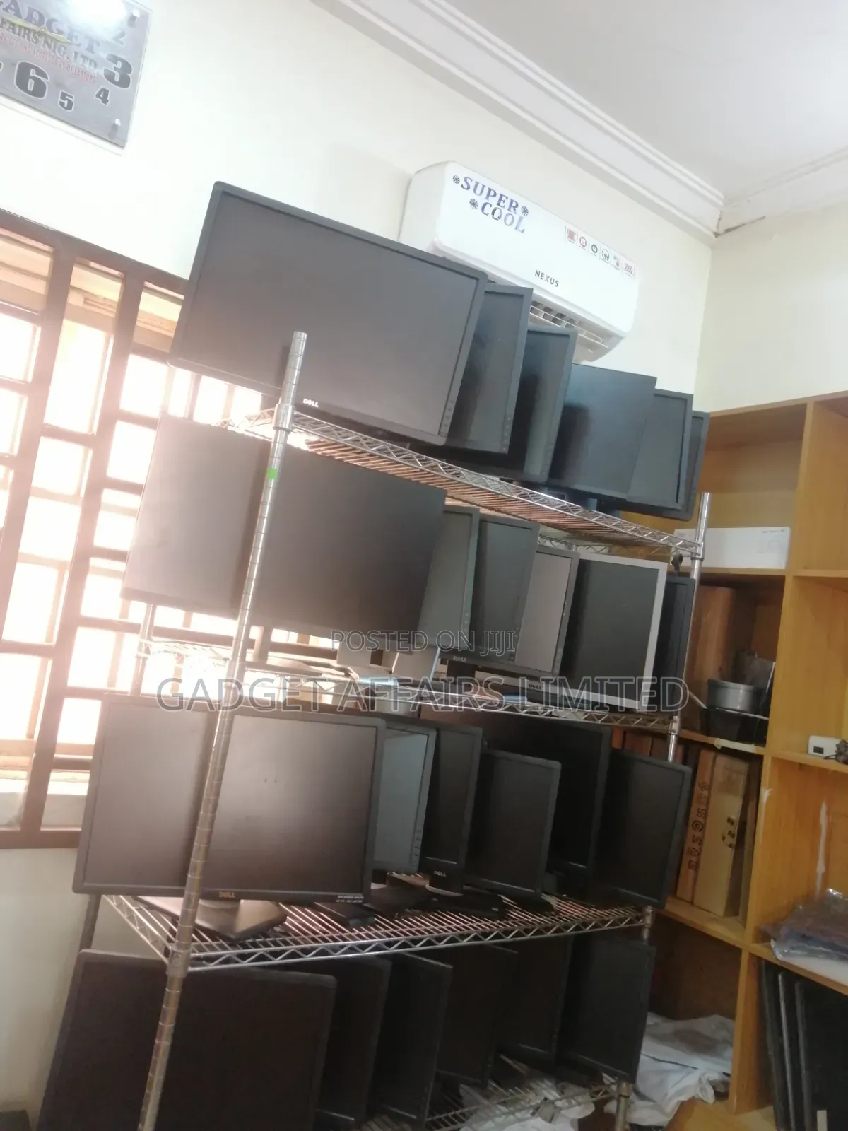 Computer Monitors