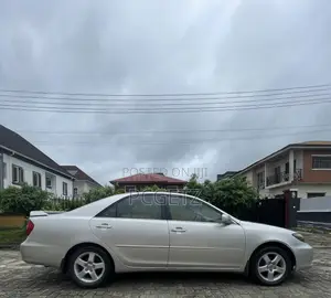 Toyota Camry SE V6 4dr Sedan (3.0L 6cyl 5A) 2003 Silver