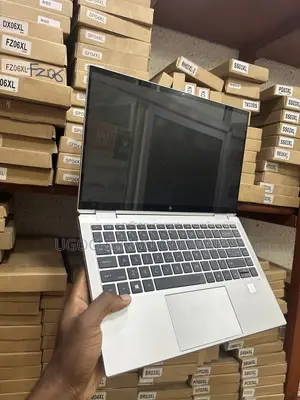 Laptop HP EliteBook 1040 G8 16GB Intel Core i5 SSD 256GB