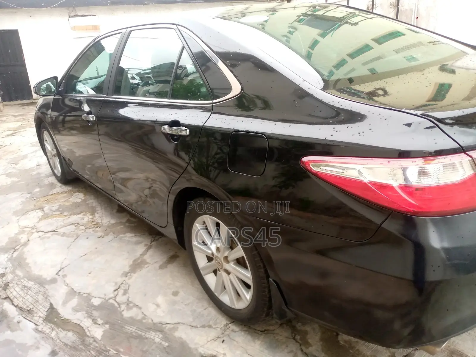 Toyota Camry 2016 Black