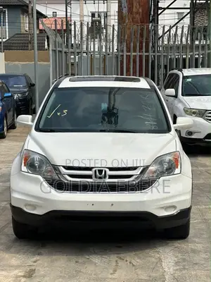 Honda CR-V 2011 White