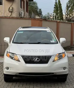 Lexus RX 350 FWD 2012 White