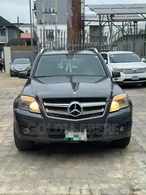 Mercedes-Benz GLK-Class 2010 Black