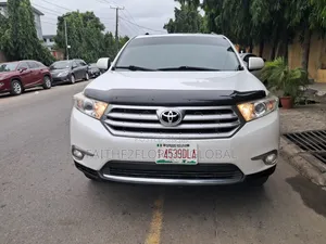 Toyota Highlander 2011 White