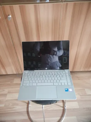 Laptop HP Pavilion x360 14 16GB Intel Core Ultra 7 SSD 1T