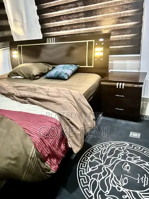 Premium Wooden Bed (Luxury)