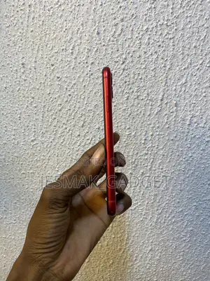 Apple iPhone 11 64 GB Red