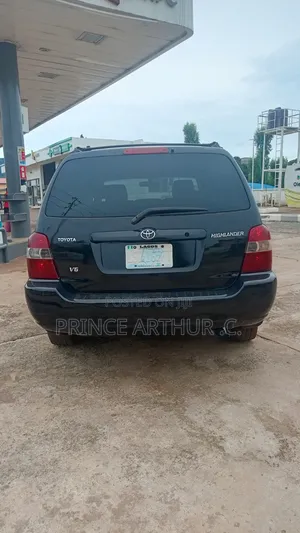 Toyota Highlander Limited V6 2005 Black