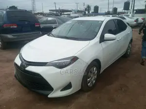 Toyota Corolla L 4dr Sedan (1.8L 4cyl CVT) 2017 White