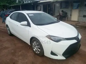 Toyota Corolla L 4dr Sedan (1.8L 4cyl CVT) 2017 White