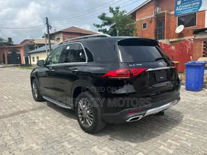 Mercedes-Benz GLE-Class 2021 Black