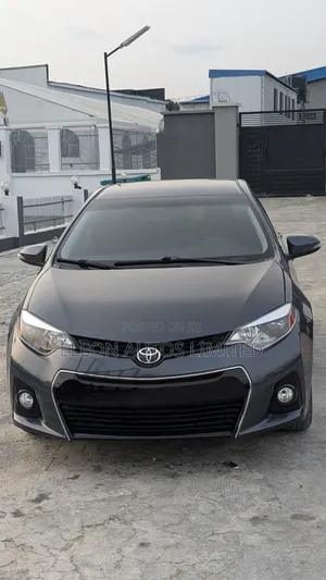 Toyota Corolla S Plus 4dr Sedan (1.8L 4cyl CVT) 2015 Gray