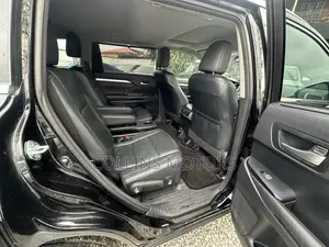 Toyota Highlander 2013 Black